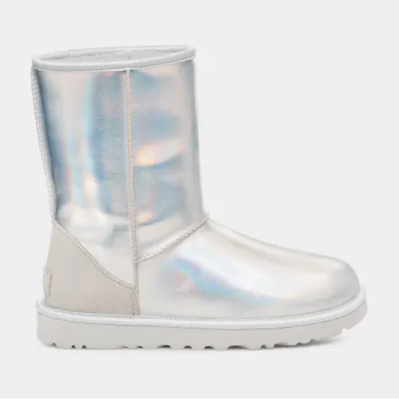 Classic Short Iridescent Ugg Boot - Size 6 - New in Box ($178.00) - Picture 7 of 11